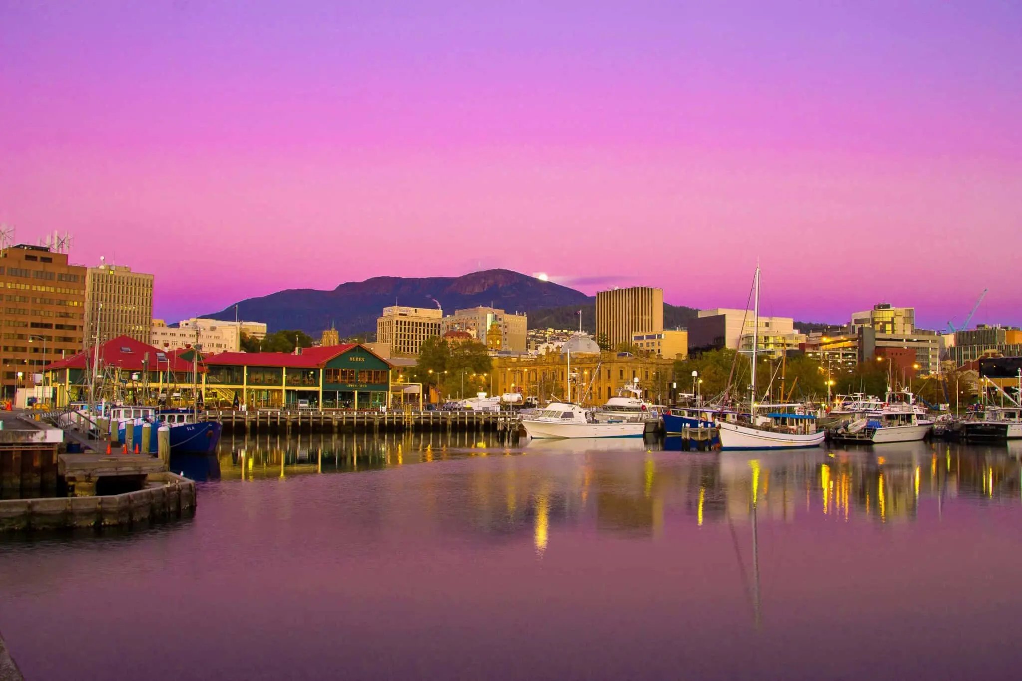 Hobart Tour